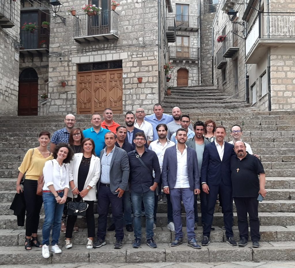 Petralia Soprana i nati nel ’79 festeggiano