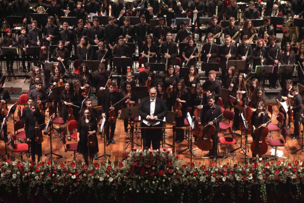 “Massimo Youth Orchestra” del Teatro Massimo di Palermo in Piazza Duomo