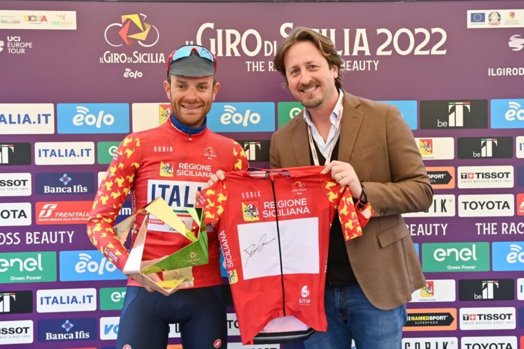 Giro di Sicilia, vince Damiano Caruso. «Trionfo che ci dà grande soddisfazione»