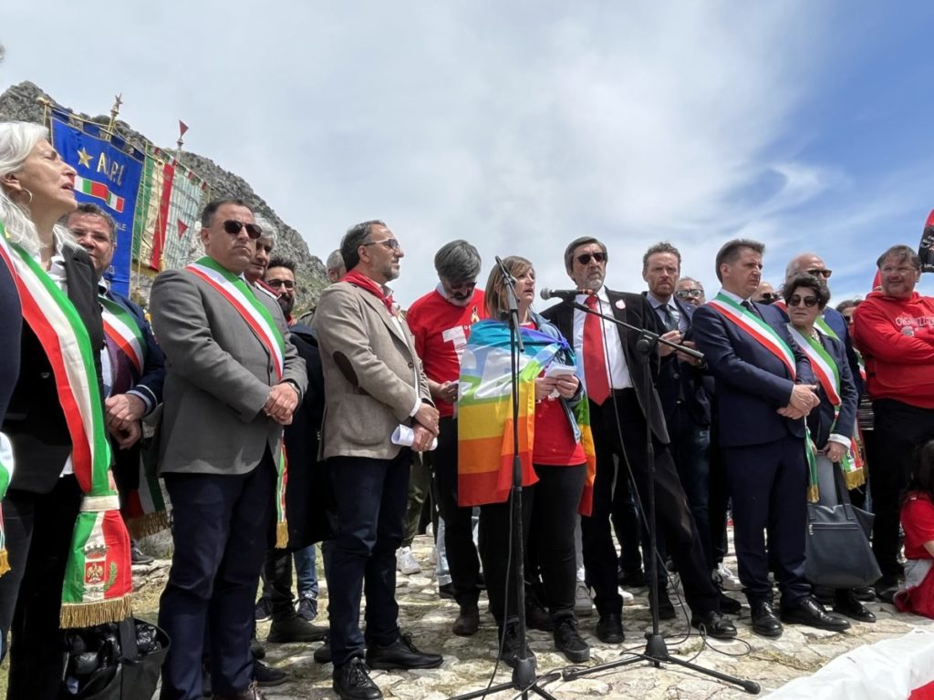 Primo Maggio a Portella.“Da qui rilanciamo la nostra mobilitazione. Senza lavoro e senza pace non c’è giustizia sociale”
