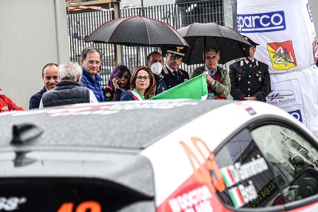 Targa Florio,De Tommaso-Ascalone su Skoda Fabia Rally2 accendono la gara