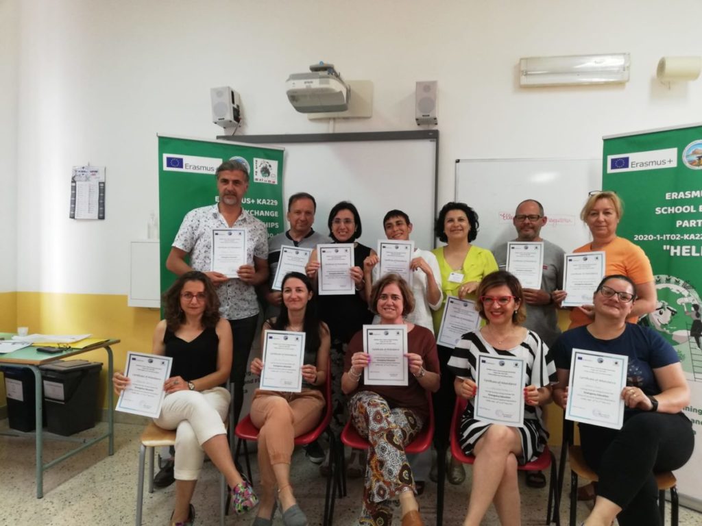 Liceo Classico Mandralisca, Erasmus+, progetto “Help Me”, la realizzazione di un sogno