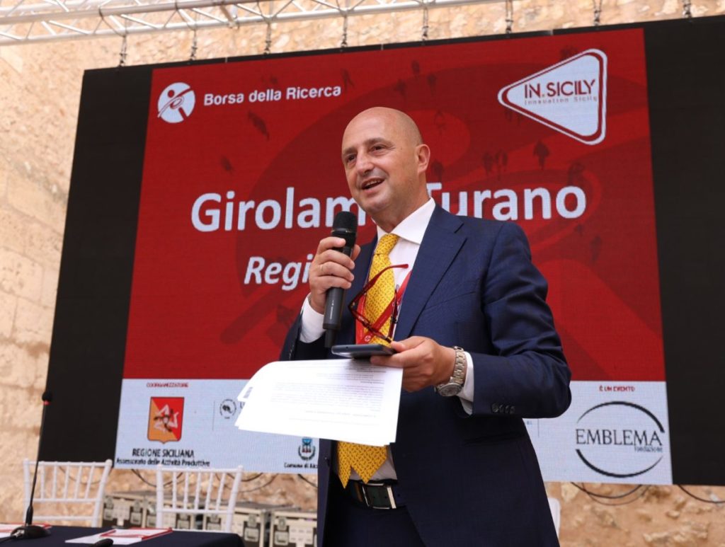 Inizio anno scolastico in Sicilia, gli auguri di Turano a studenti, docenti e genitori