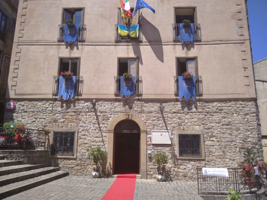 A San Mauro Castelverde arriva il commissario