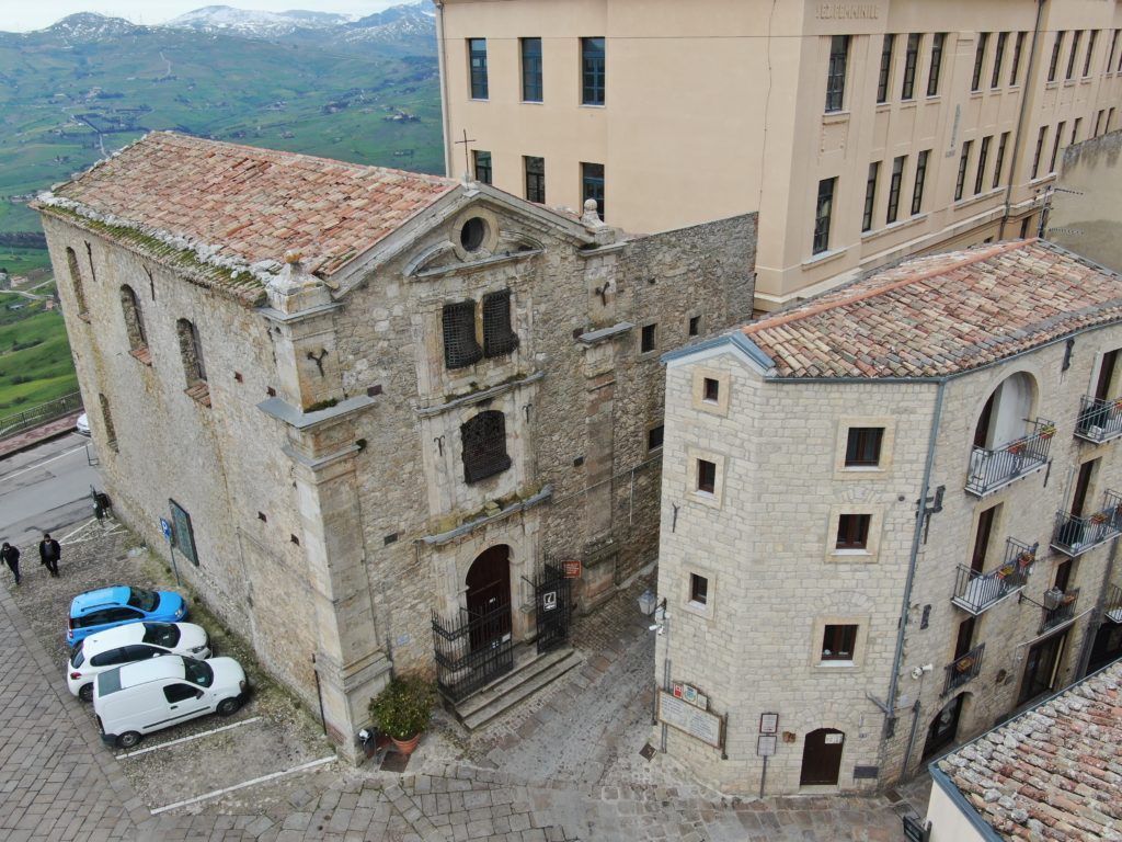 19mila euro dalla CEI per gli impianti di sicurezza di 5 chiese di Cefalù, Castelbuono, Gangi e Gratteri