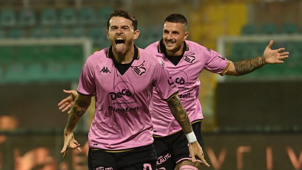 Il Palermo debutta con una vittoria,3-2 contro la Reggiana