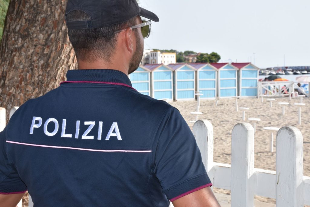 Controlli, sequestri e sanzioni da parte della Polizia