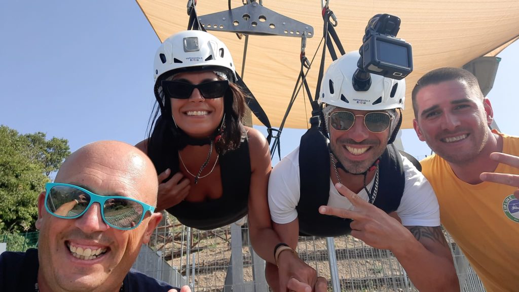 Il campione di motociclismo,Marco Melandri,ha voluto provare la ZipLine