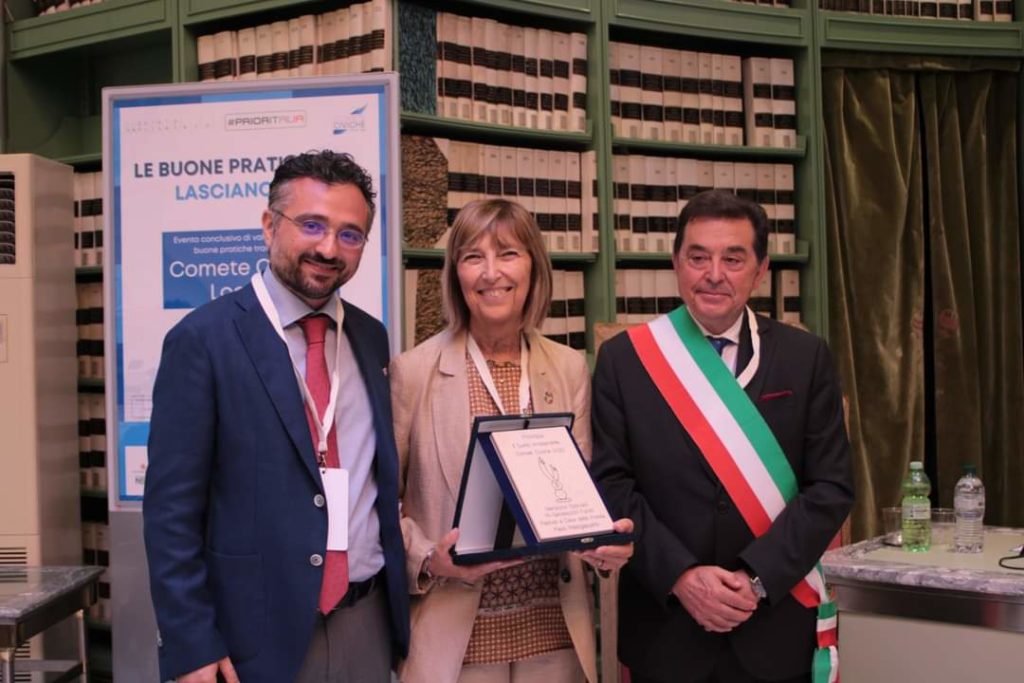 Premio Comete Civiche, riconoscimento nazionale al comune di San Mauro Castelverde per il Festival di Poesia Paolo Prestigiacomo.