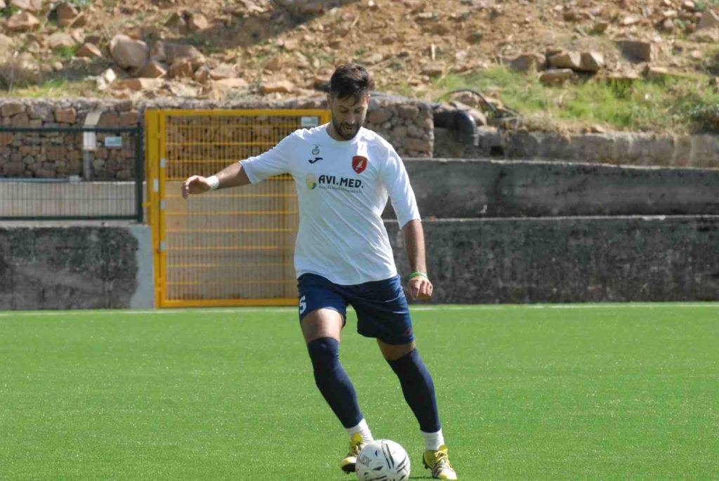 Promozione, Geraci rullo compressore,ne rifila 6 alla Pol.Gioiosa