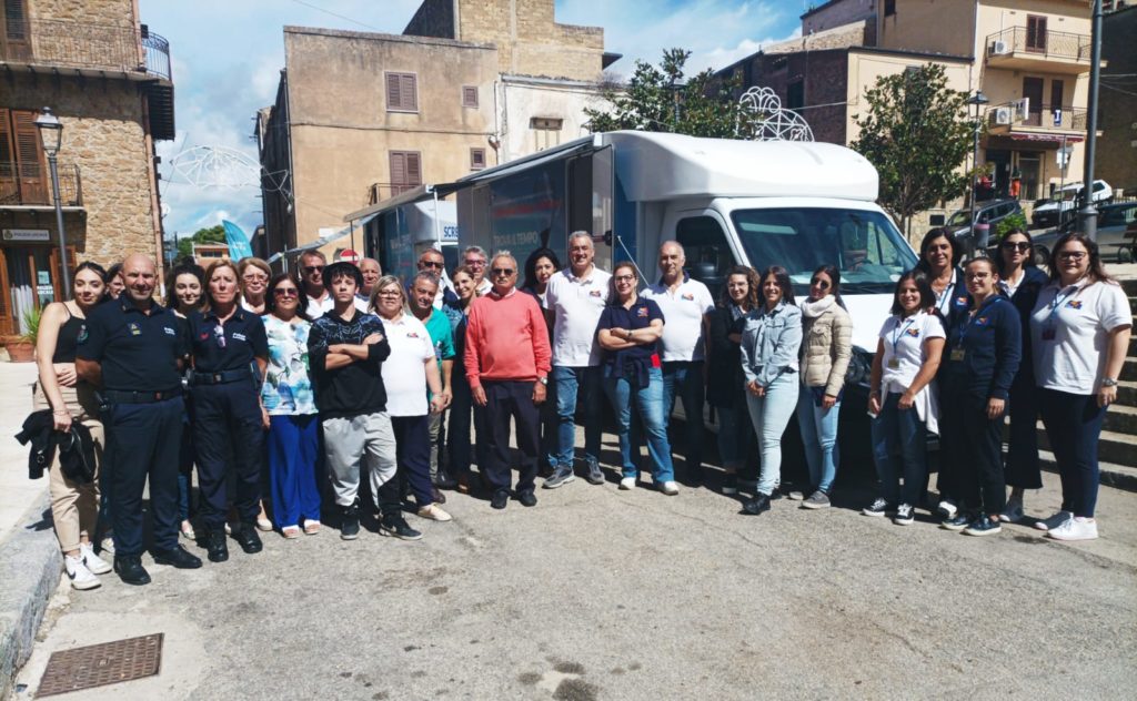 Asp di Palermo, fine settimana all’insegna della prevenzione domenica mammografie gratuite anche a Petralia Sottana