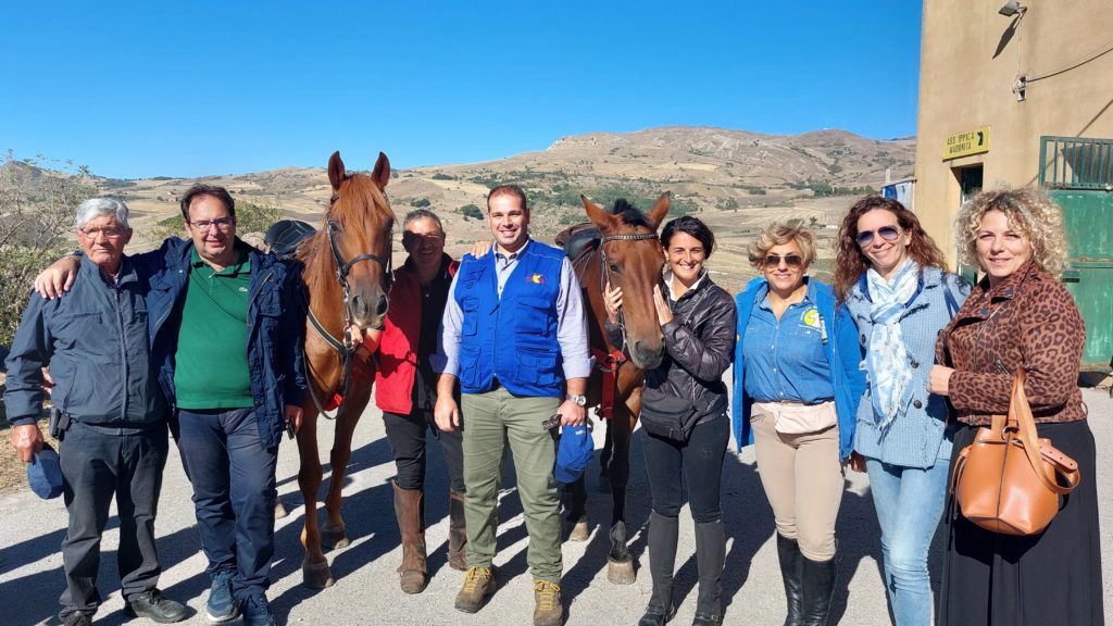 A Gangi oltre 50 cavalieri per il Raduno delle Associazioni Ippiche della Sicilia