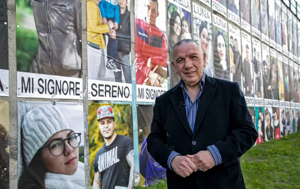Antonio Presti: La “porta della bellezza” si prolunga con la nuova opera La “porta delle farfalle”