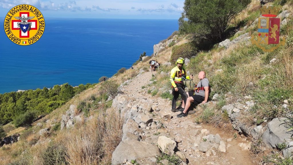 Cefalù,turista colto da malore, soccorso sulla rocca