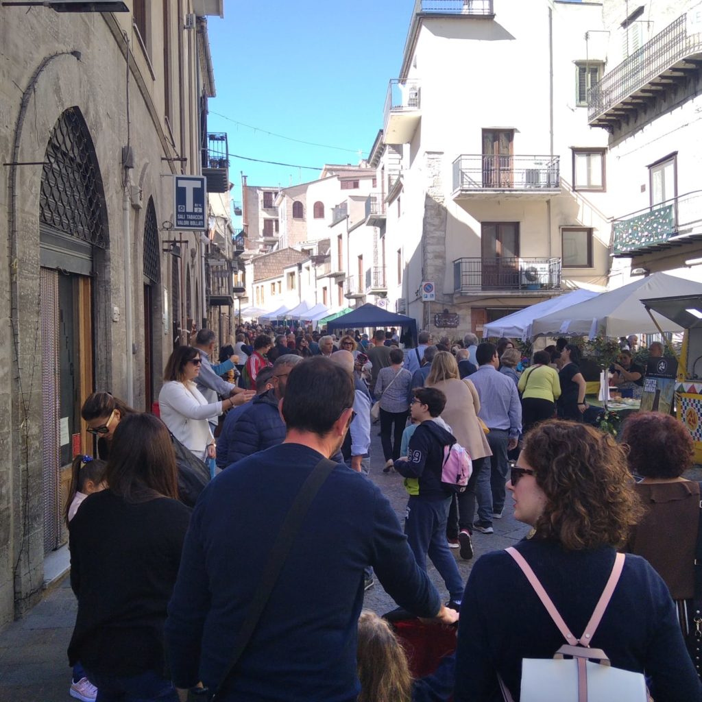Festa dei Sapori Madoniti,in migliaia hanno invaso Petralia Sottana