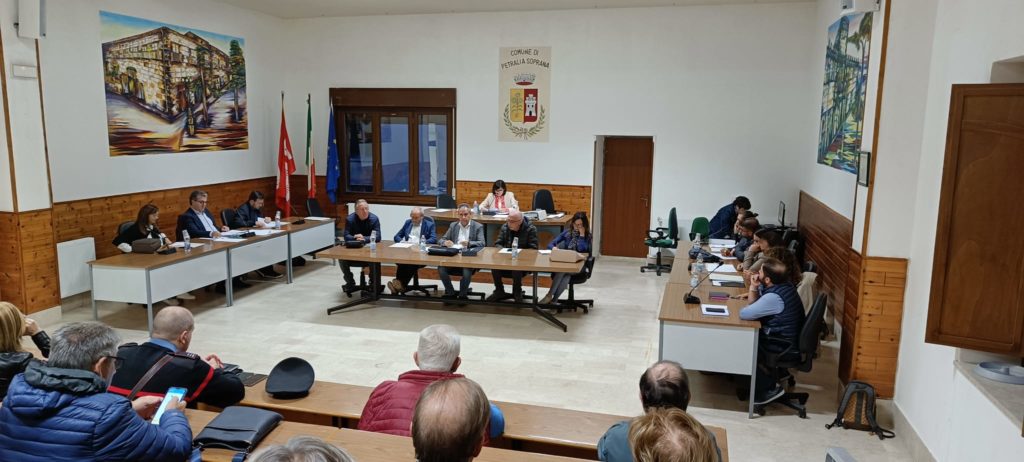 Petralia Soprana,consiglio comunale aperto contro il caro energia