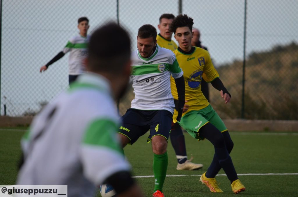 Terza categoria,Collesano a gonfie vele,il Cerda segue  a ruota