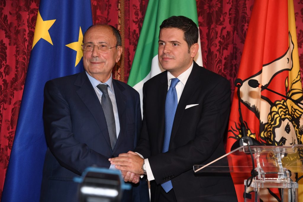 Regione, presidente Schifani firma il decreto di nomina degli assessori