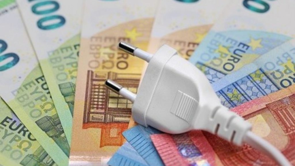 <strong>Caro bollette, dalla Regione ventidue milioni per Comuni ed ex Province</strong>