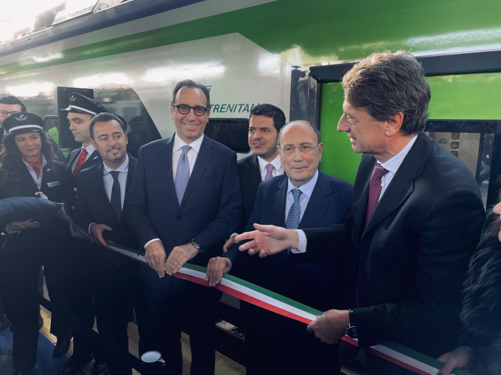 Trasporti, torna il Sicilia Express: treno speciale per i siciliani che rientrano per l’estate. Da oggi biglietti in vendita