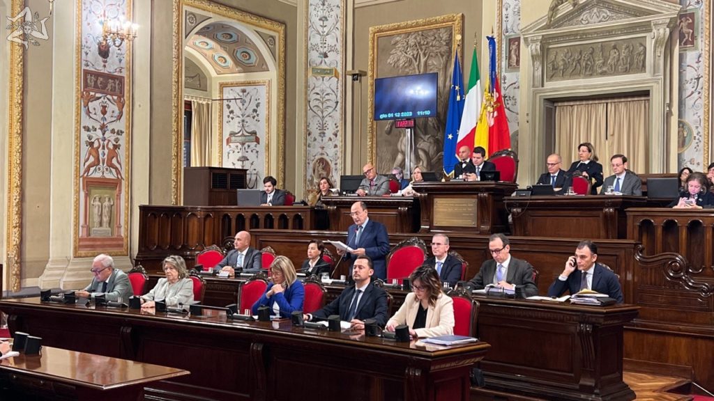 <strong>Caro-bollette, dalla Regione oltre 365 milioni alle imprese e moratoria mutui Irfis. Schifani: «Aiuti concreti alle aziende siciliane»</strong>