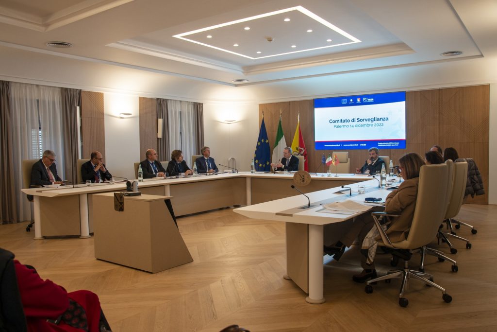<strong>Fondi Ue, Po Fesr Sicilia in linea con gli obiettivi di fine anno. Schifani: «Spenderemo tutte le somme assegnate»</strong>