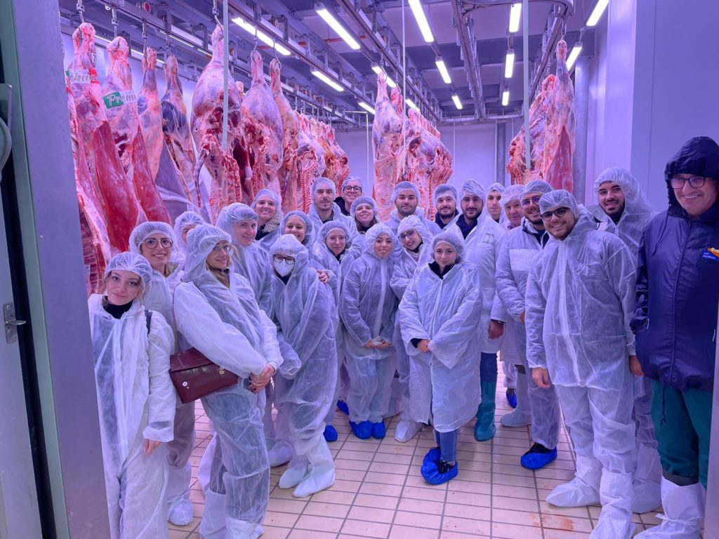 All’Agricola Puccia  studenti in scienze e tecnologie agroalimentari del dipartimento di scienze agrarie dell’Università degli studi di Palermo