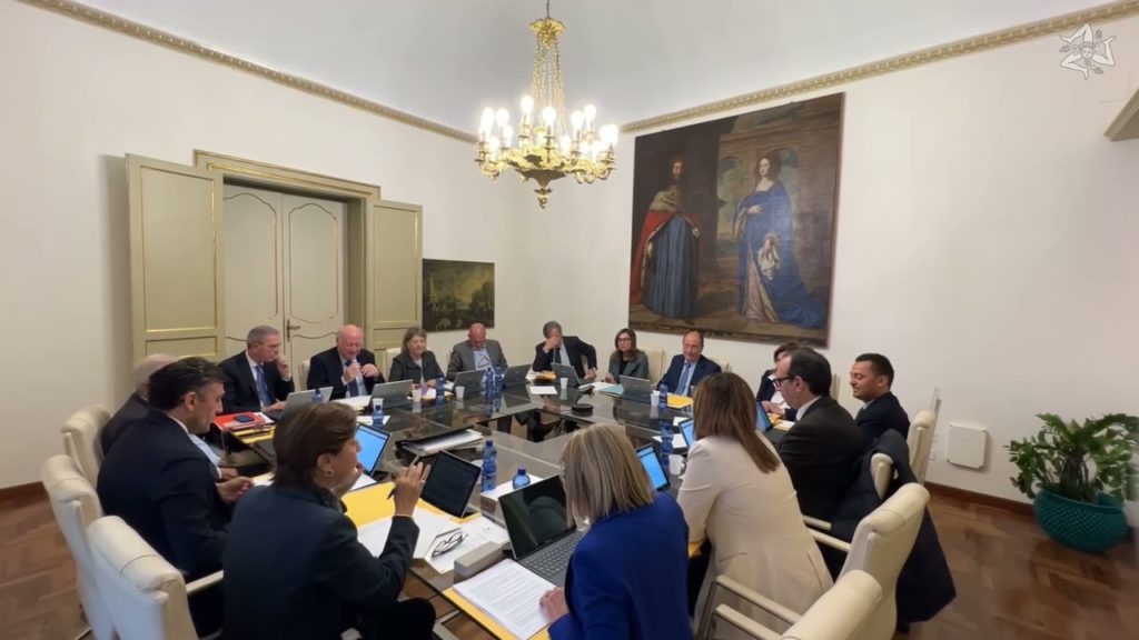 <strong>Regione, nominati dalla giunta i direttori generali dei dipartimenti Rifiuti ed Energia</strong>
