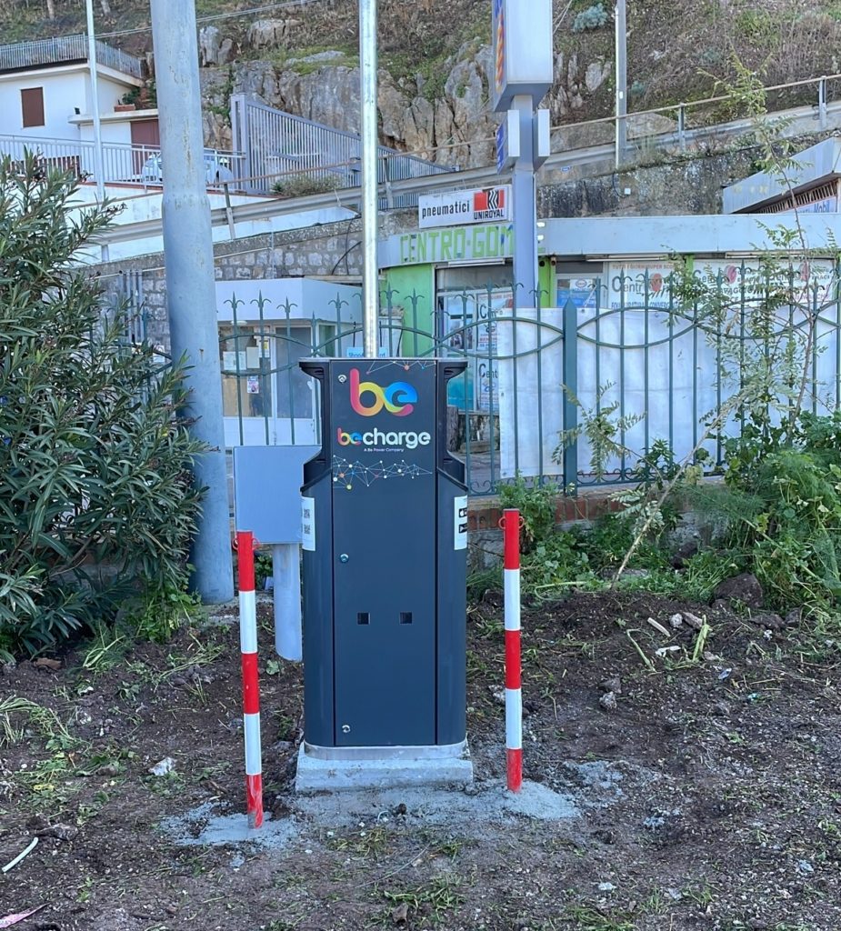 Anche Caccamo si dota di colonnine per ricaricare auto elettriche