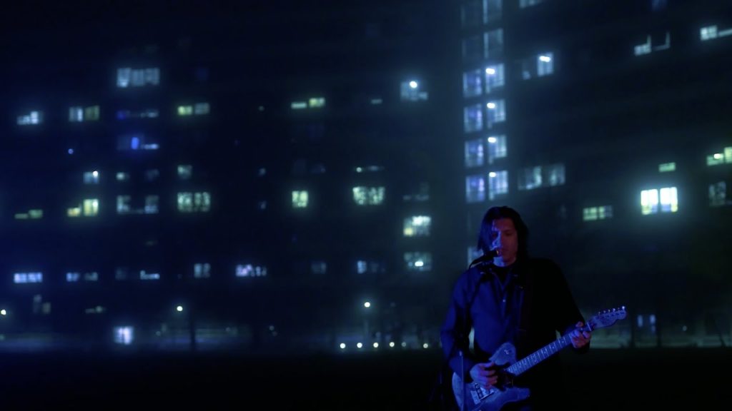 <strong>PANAMA CANTA COHEN “FAMOUS BLUE RAINCOAT”</strong>