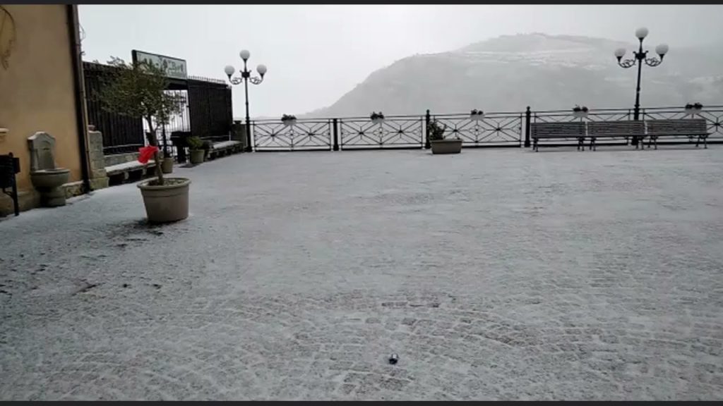 Arriva la prima neve dell’anno sulle Madonie