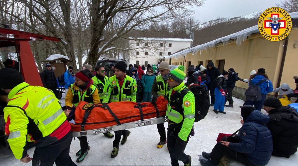 Piano Battaglia,tanto vento e gli immancabili incidenti della domenica