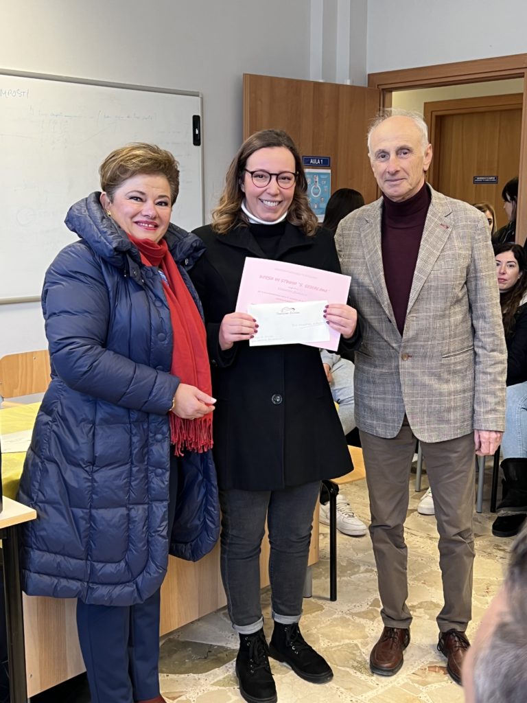 Fondazione Scicolone. Borse di studio per i ragazzi