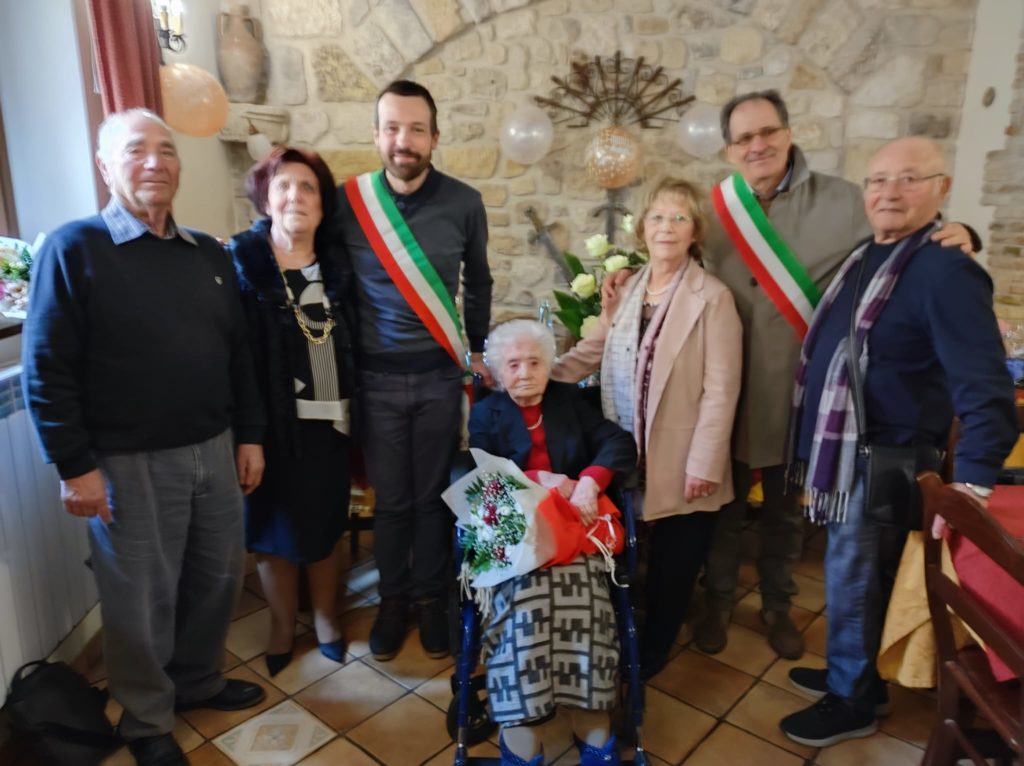 Petralia Sottana, 100 anni per la signora Francesca D’Ippolito