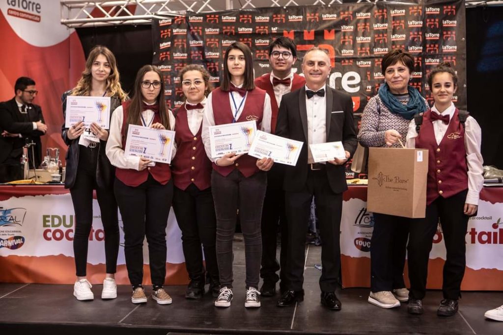 Educocktail 2023,miglior Team Scuola alla scuola Alberghiera di Alia