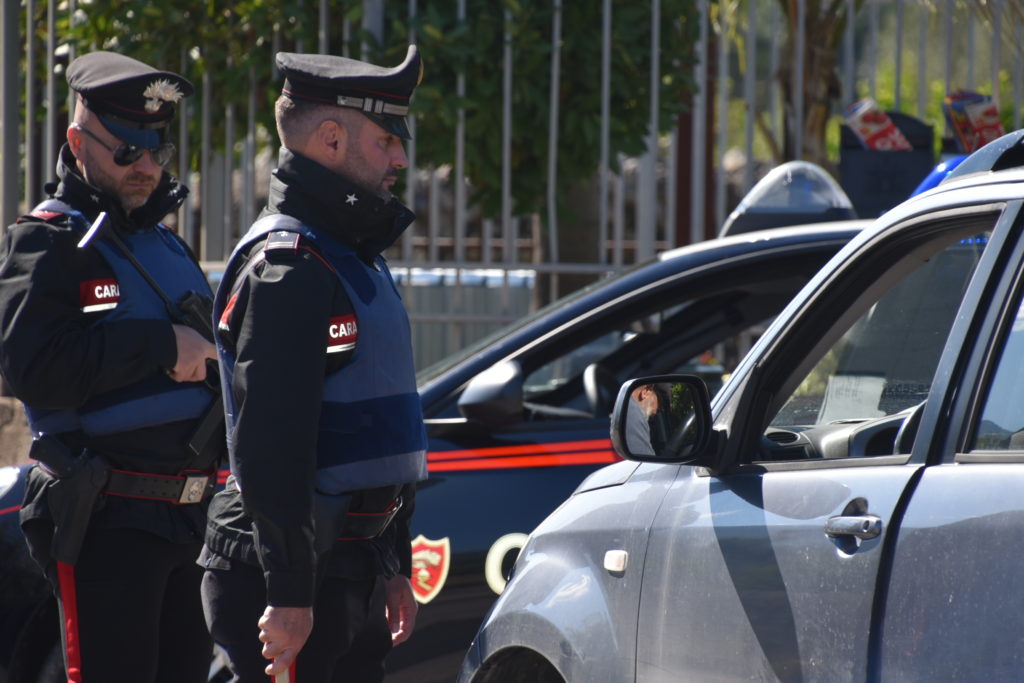 Carabinieri, arresti per furti e ricettazione