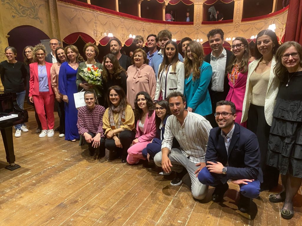 Cefalù,ex allievi di pianoforte si ritrovano dopo 35 anni
