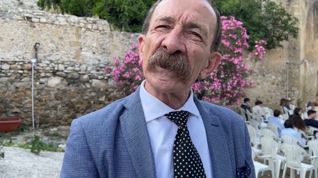Pino Maniaci al festival Balat-Art: “Ritorno a Corleone di Giuseppe Salvatore Rina messaggio chiaro per riorganizzare le fila”