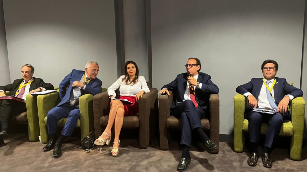 Concessioni demaniali, subito un partenariato pubblico e privato per tutela imprenditori del settore