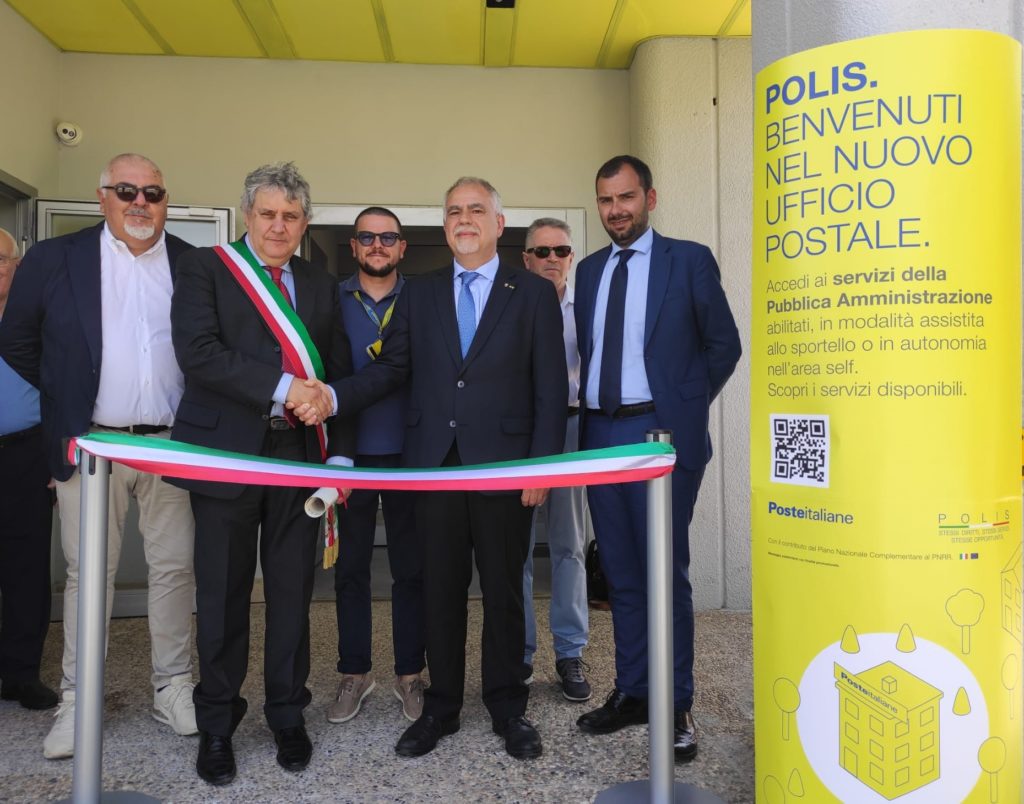 Inaugurato a Castelbuono il primo ufficio postale Polis con i servizi Inps