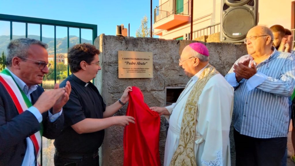 Castellana Sicula,inaugurato il campetto parrocchiale dedicato a Padre Abate