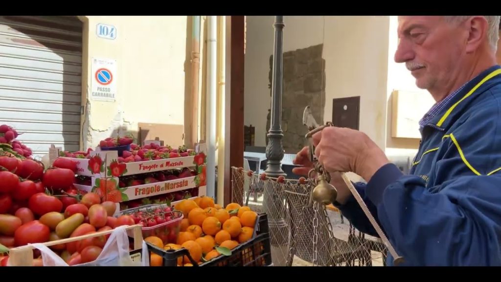 Cefalù,gli emigrati promuovono la città offrendo borse di studio a due giovani video maker