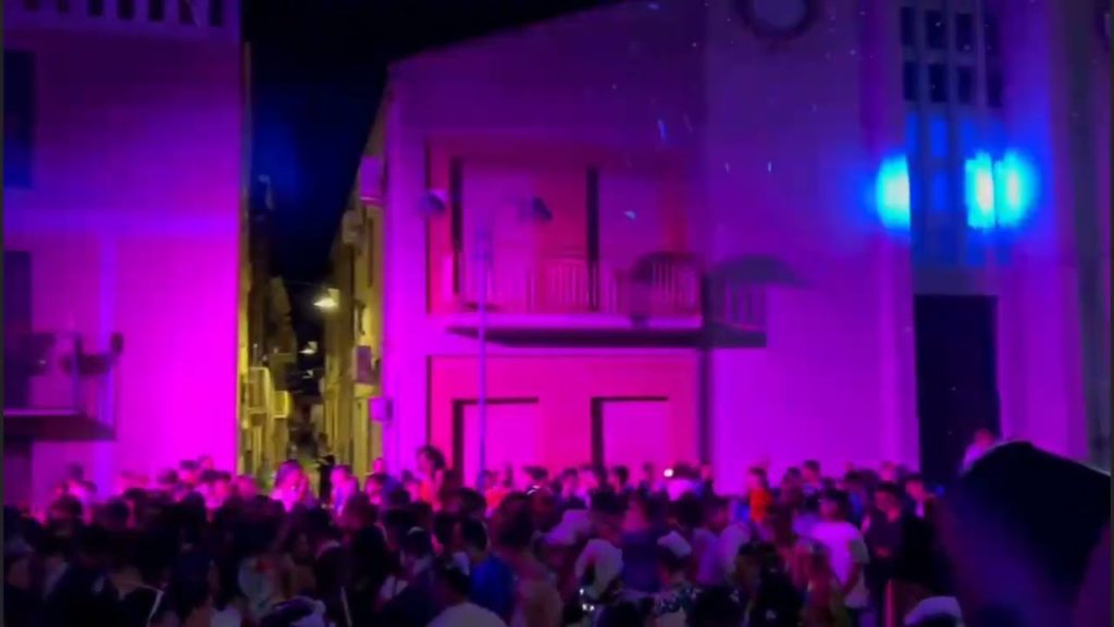 E’ qui la Festa?con la Micareta a Castellana Sicula
