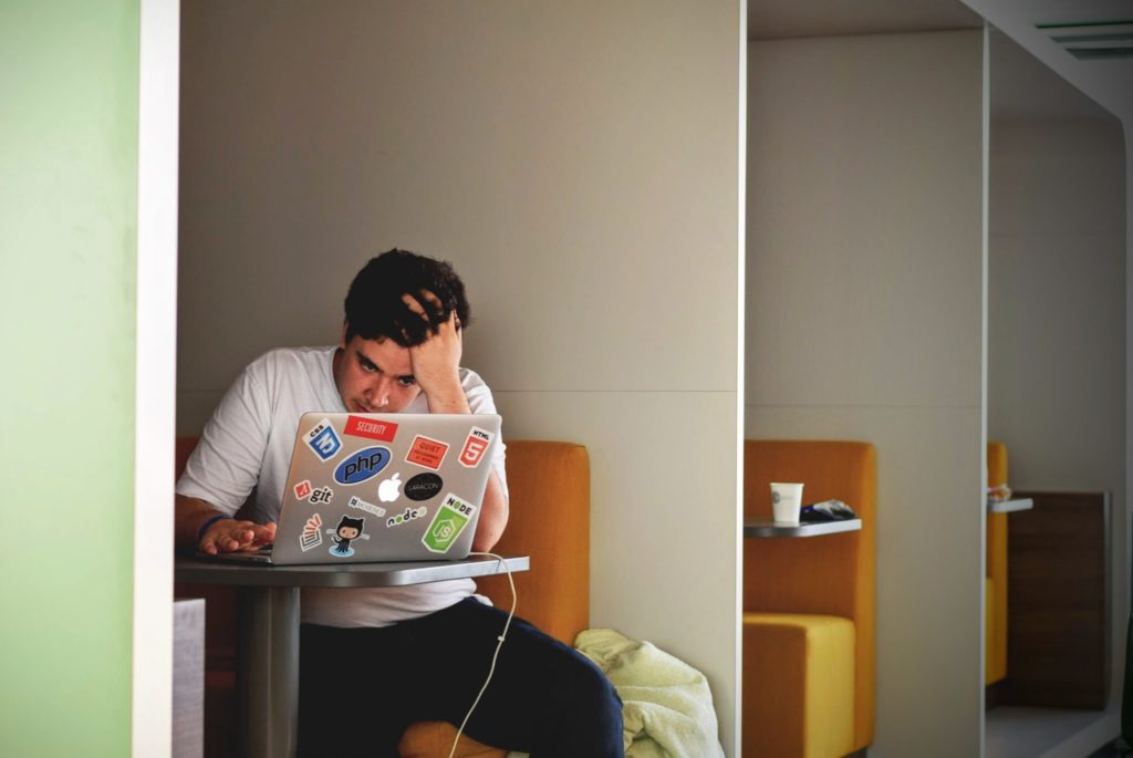 5 disturbi spesso fraintesi come patologie del lavoro