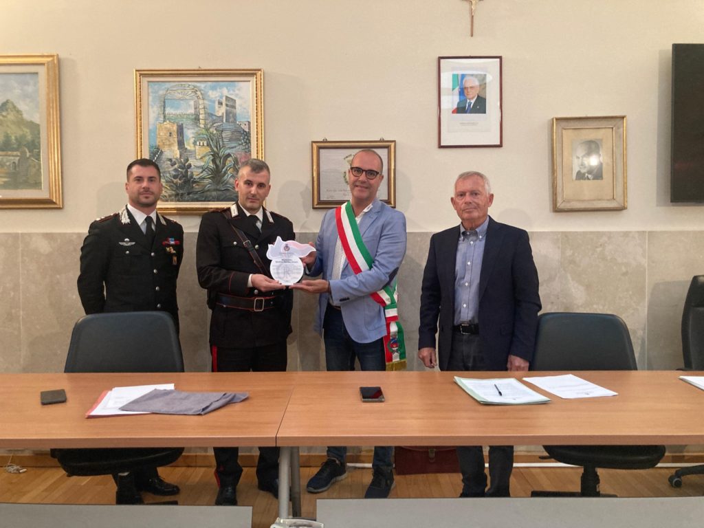 Il Comune di Pollina saluta saluta il Maresciallo Saraniti