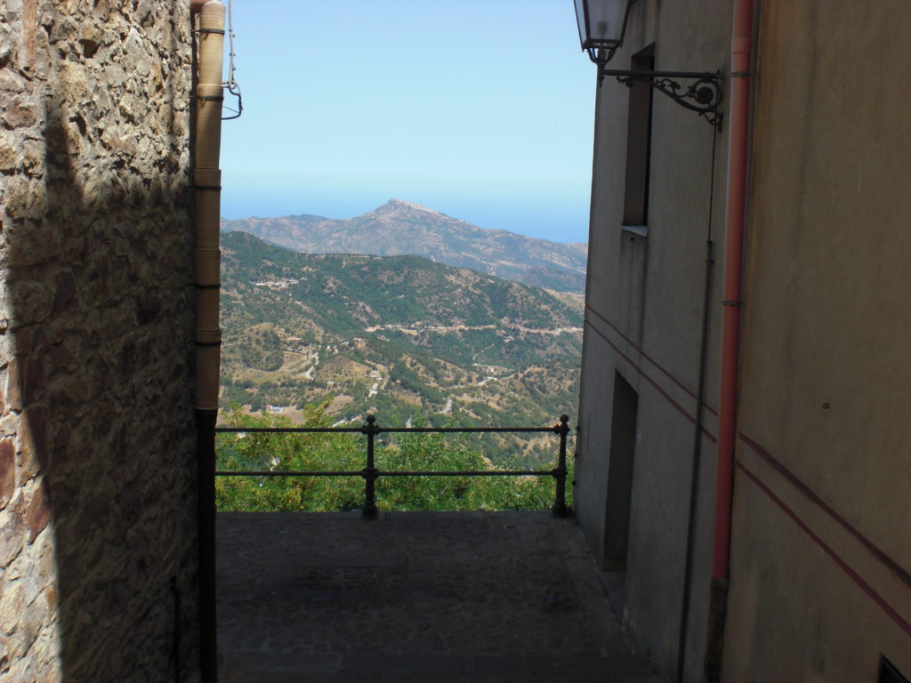 San Mauro Castelverde, contributi a fondo perduto per chi realizza un progetto imprenditoriale