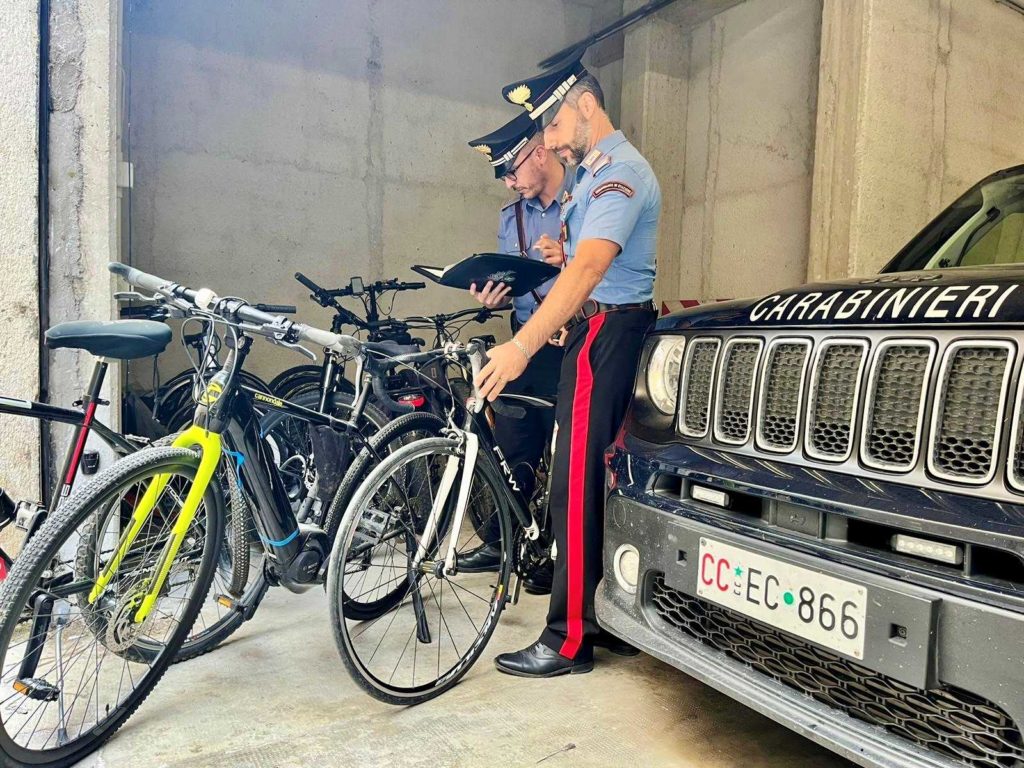 Rubano una bicicletta durante la  Granfondo di Marineo,denunciati due palermitani