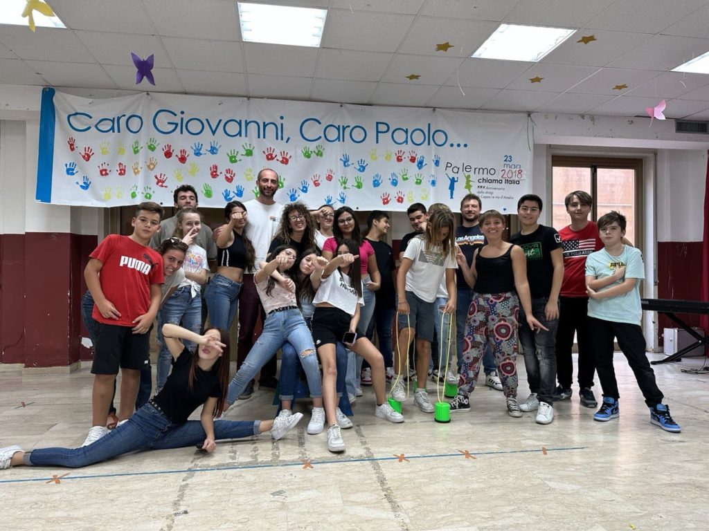 A scuola di emotività e ricordo: presentato il progetto “Raccontami” per costruire la comunità in classe
