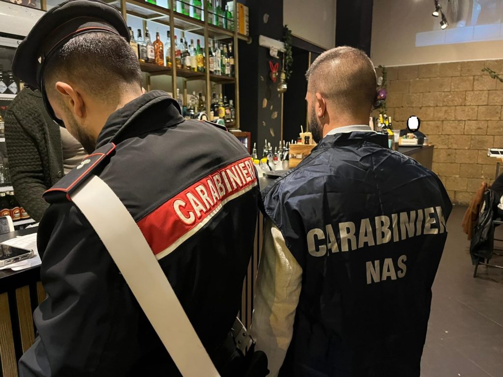 Controlli interforze nella zona della movida cittadina: sequestri e sanzioni