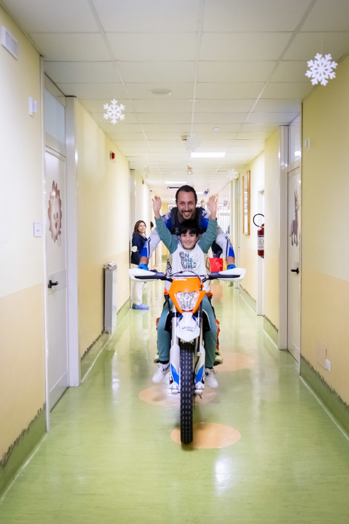 La Mototerapia arriva nei corridoi dell’Ospedale dei Bambini “Di Cristina” di Palermo